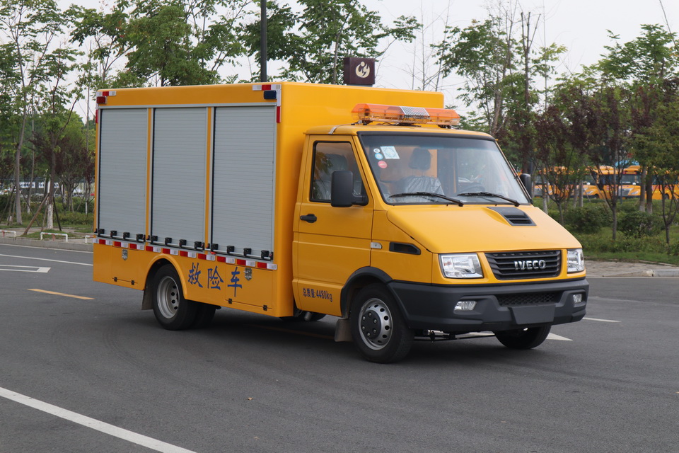 依维柯抢险车-依维柯救险车- 依维柯排涝车