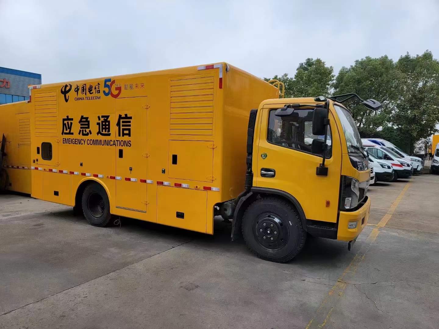 东风大卡电源车(50-150kw)